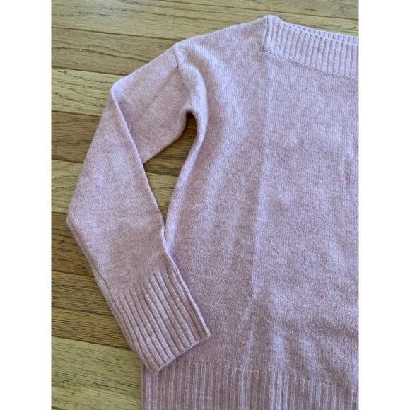 Marled women’s soft pink off the shoulder long sleeve casual sweater size XS - Picture 2 of 8